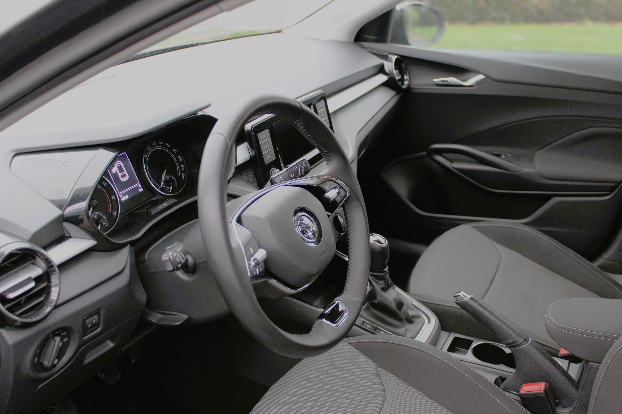 Skoda Fabia - foto 2