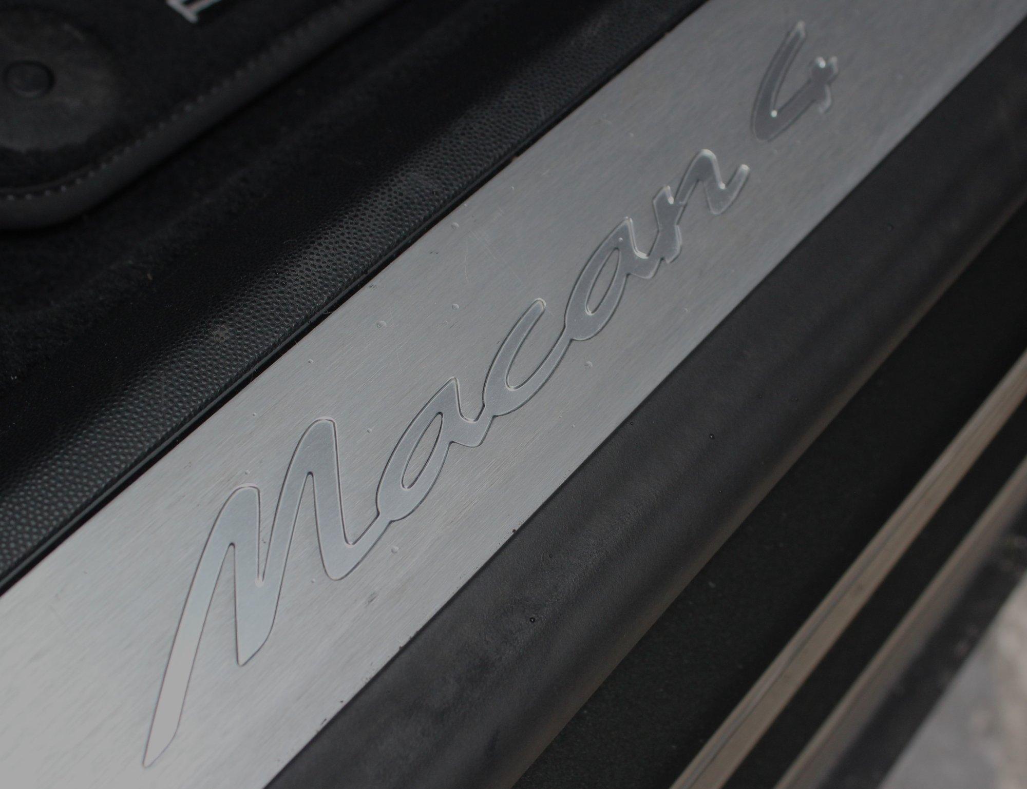 Porsche Macan 4 - foto 11