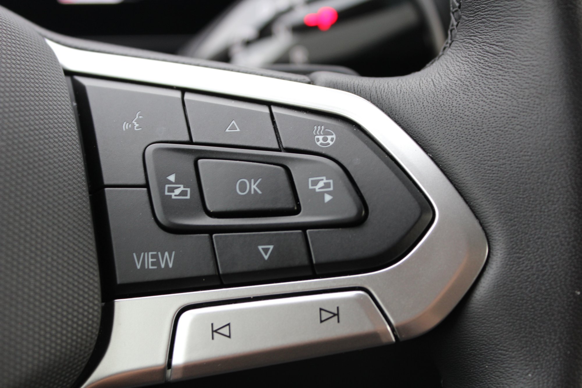 Volkswagen Tiguan - foto 15