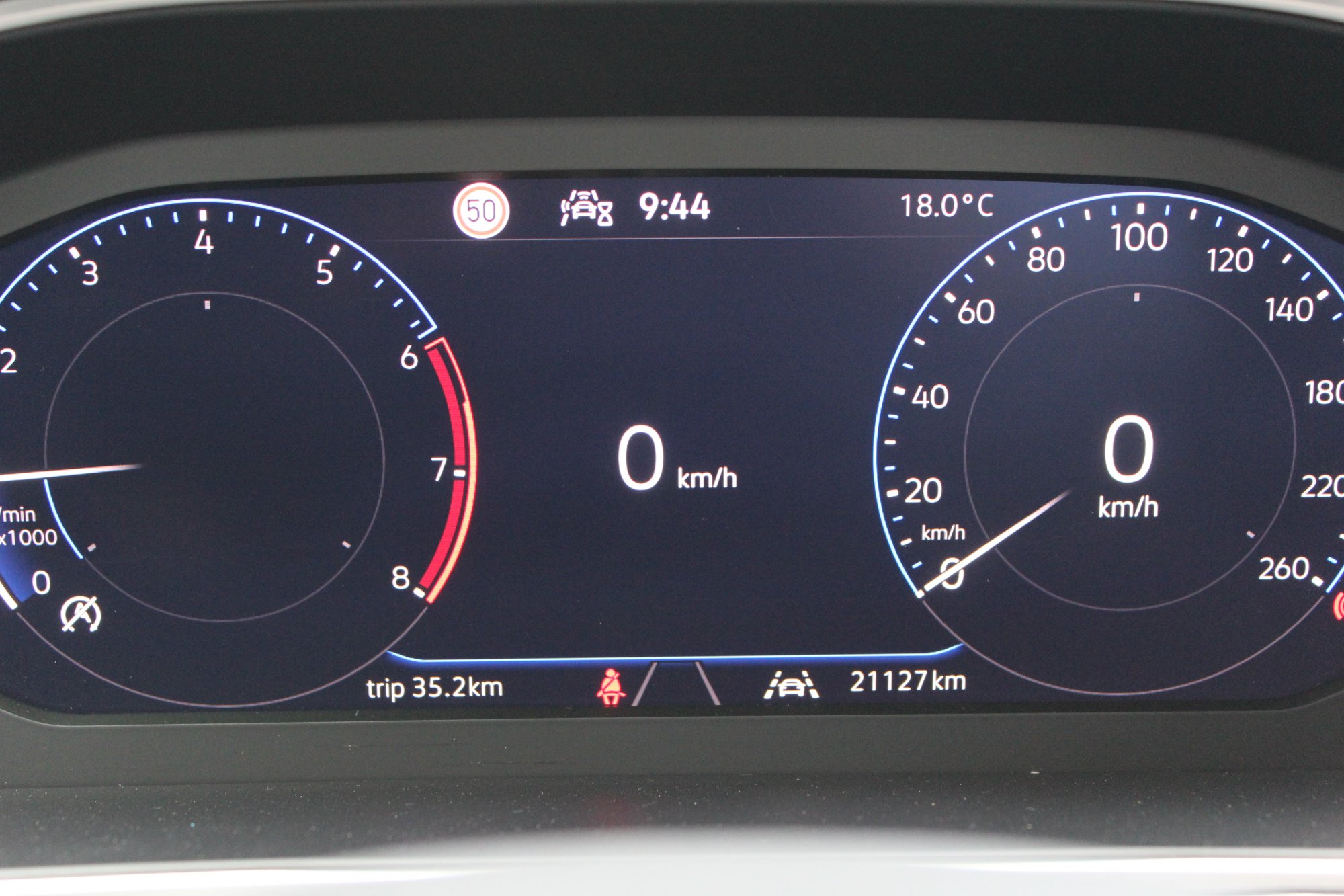 Volkswagen T-roc - foto 8