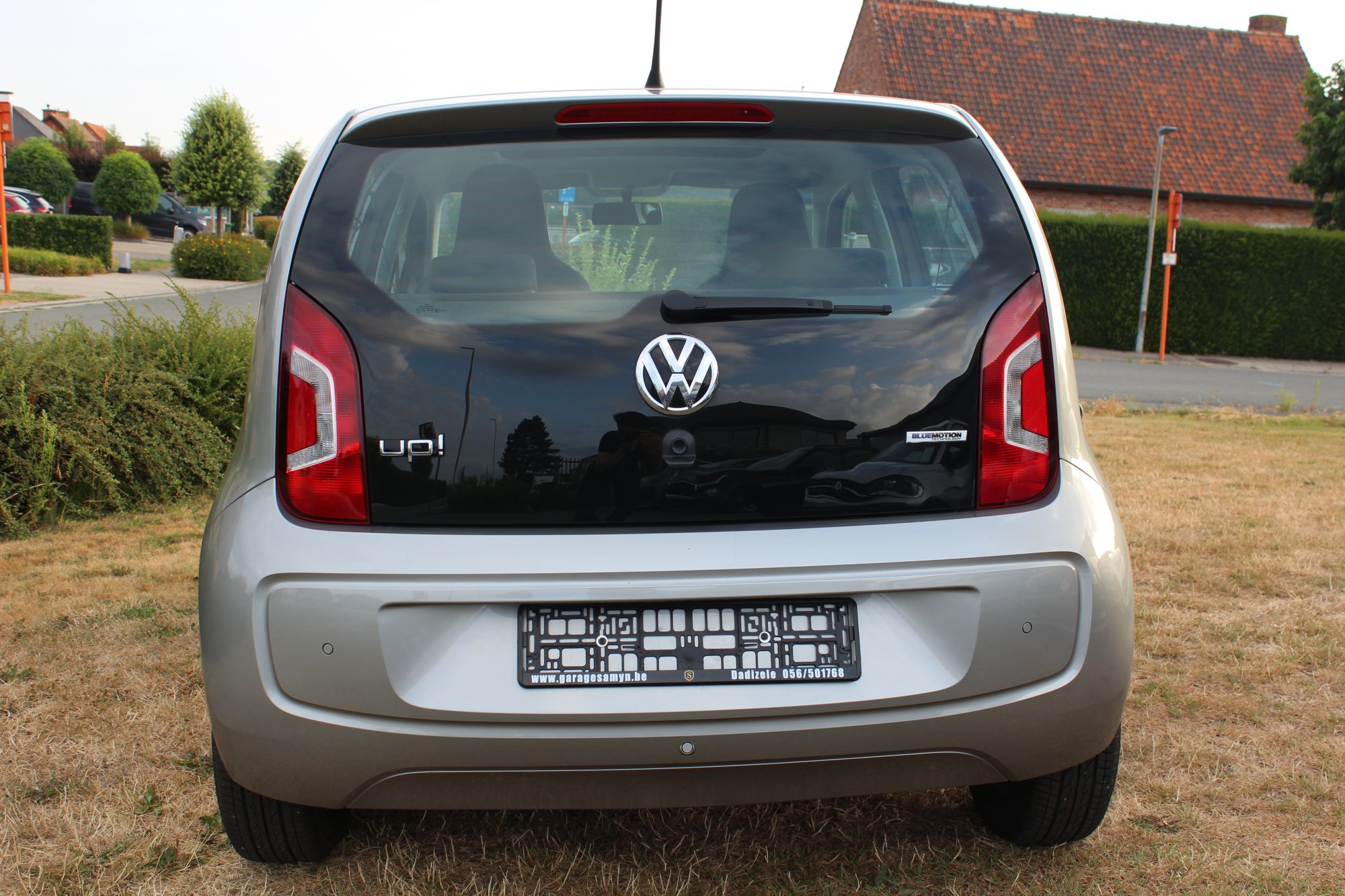 Volkswagen Up - foto 4