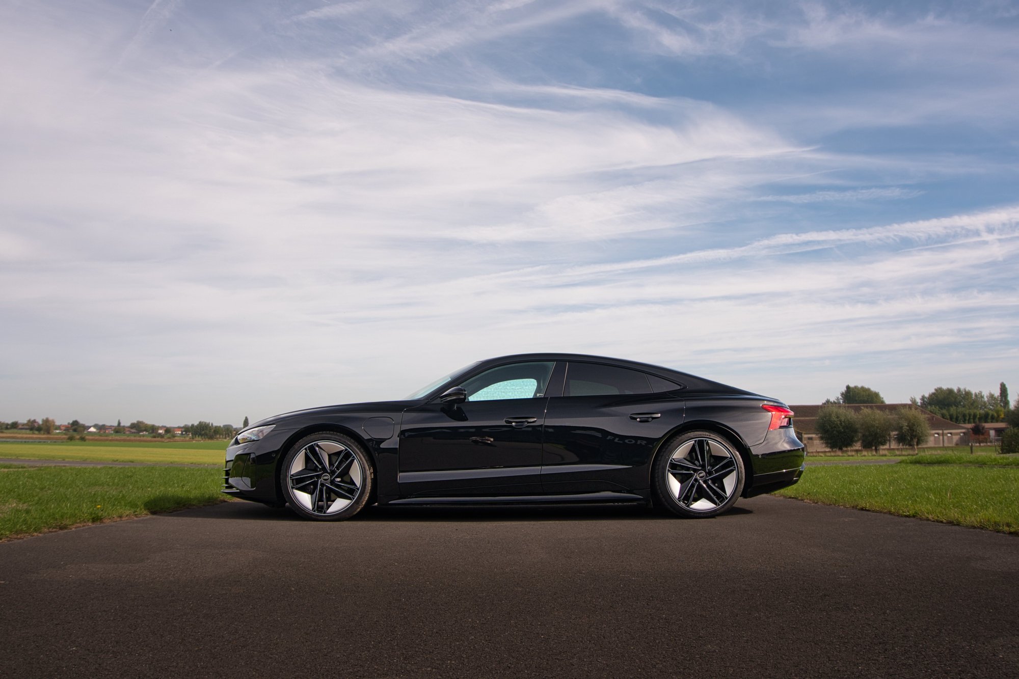 Audi GT E-tron - foto 10