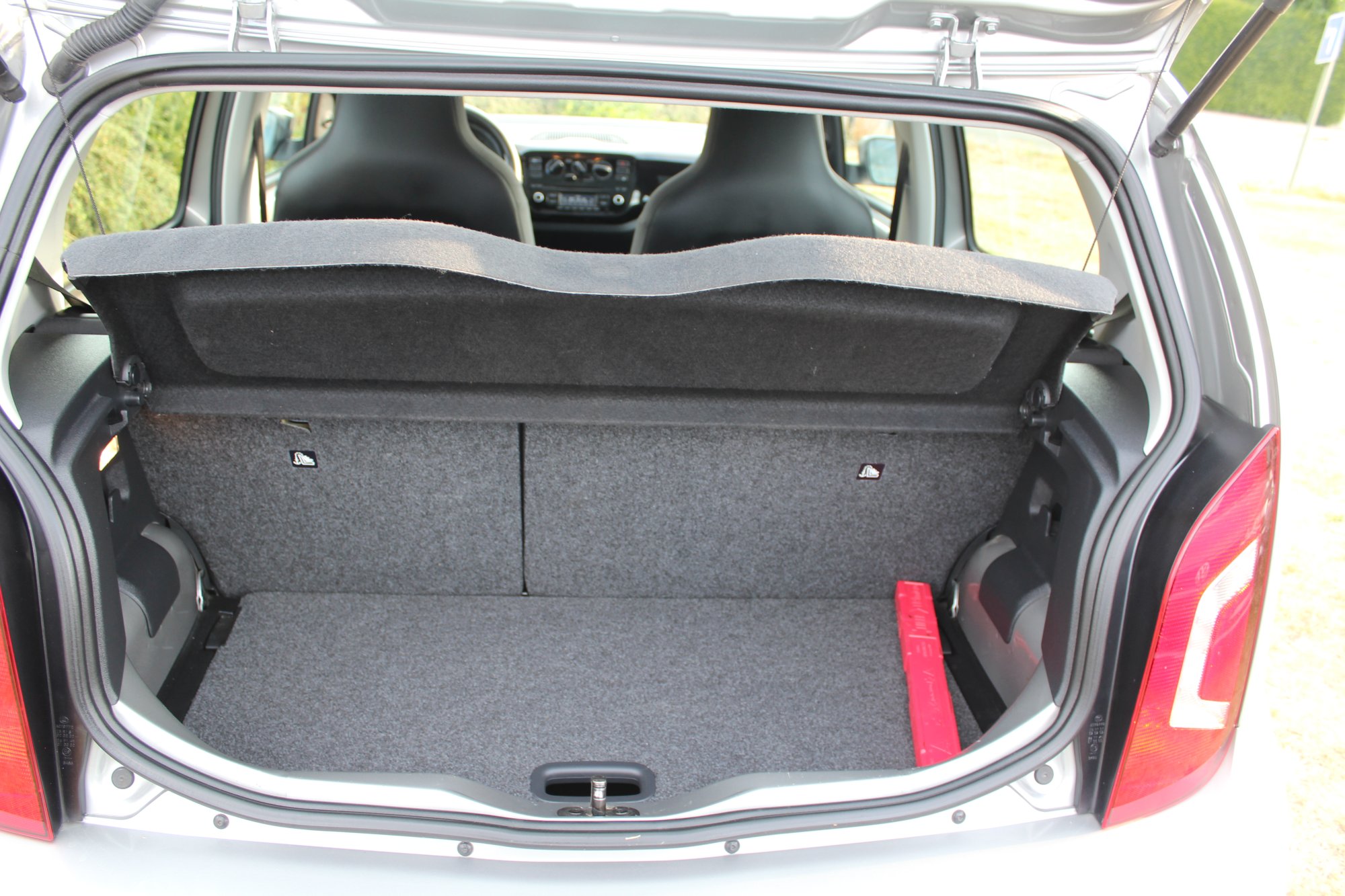 Volkswagen Up - foto 9