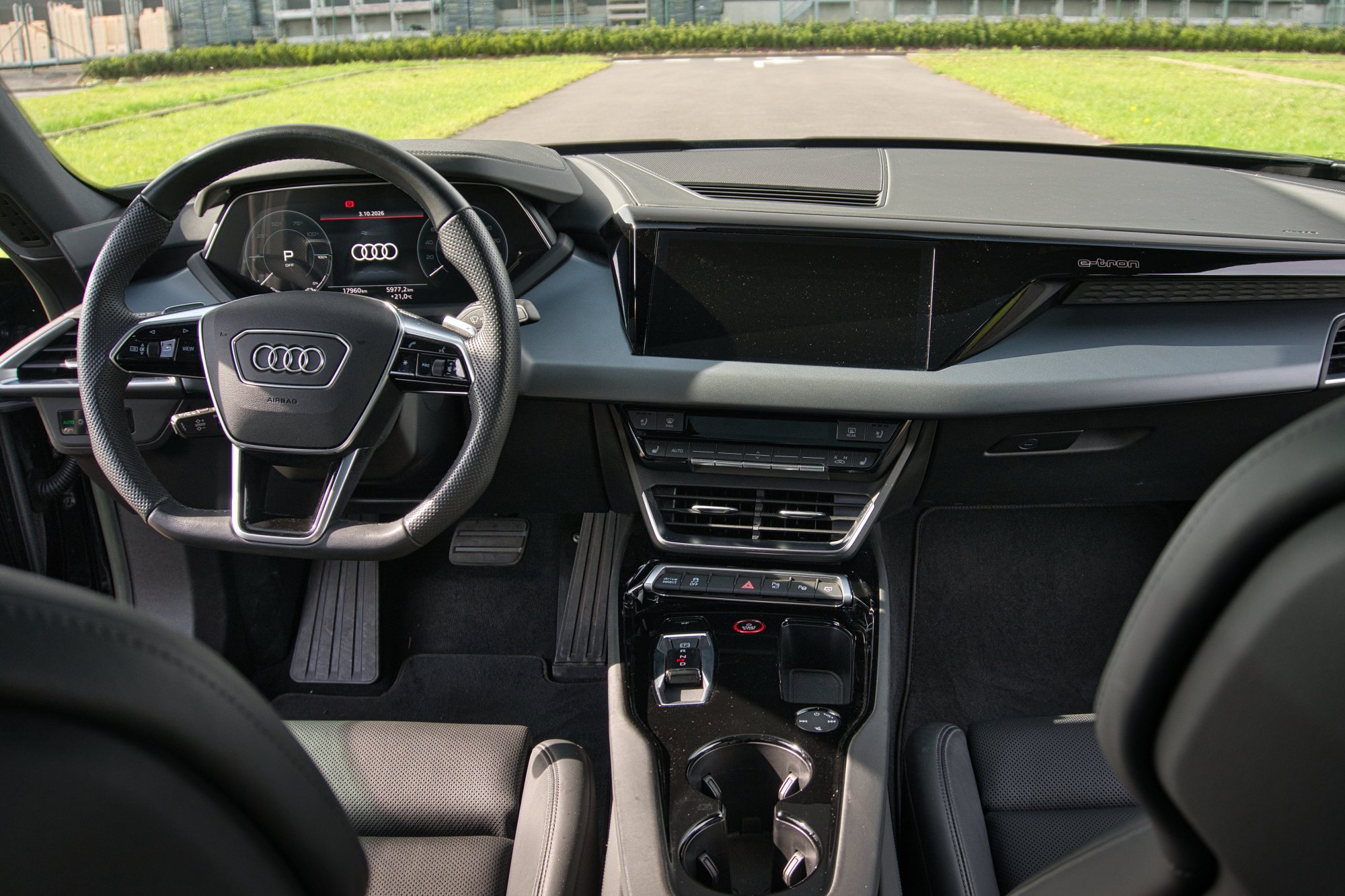 Audi GT E-tron - foto 2