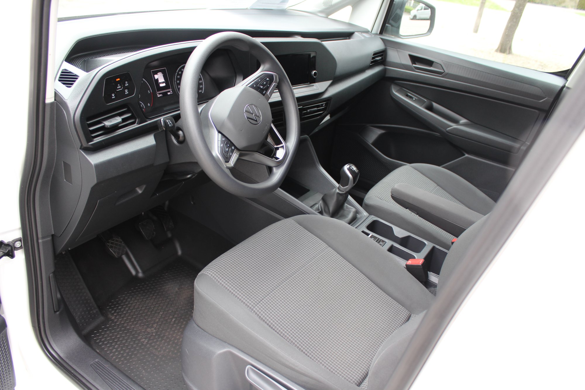 Volkswagen Caddy - foto 9