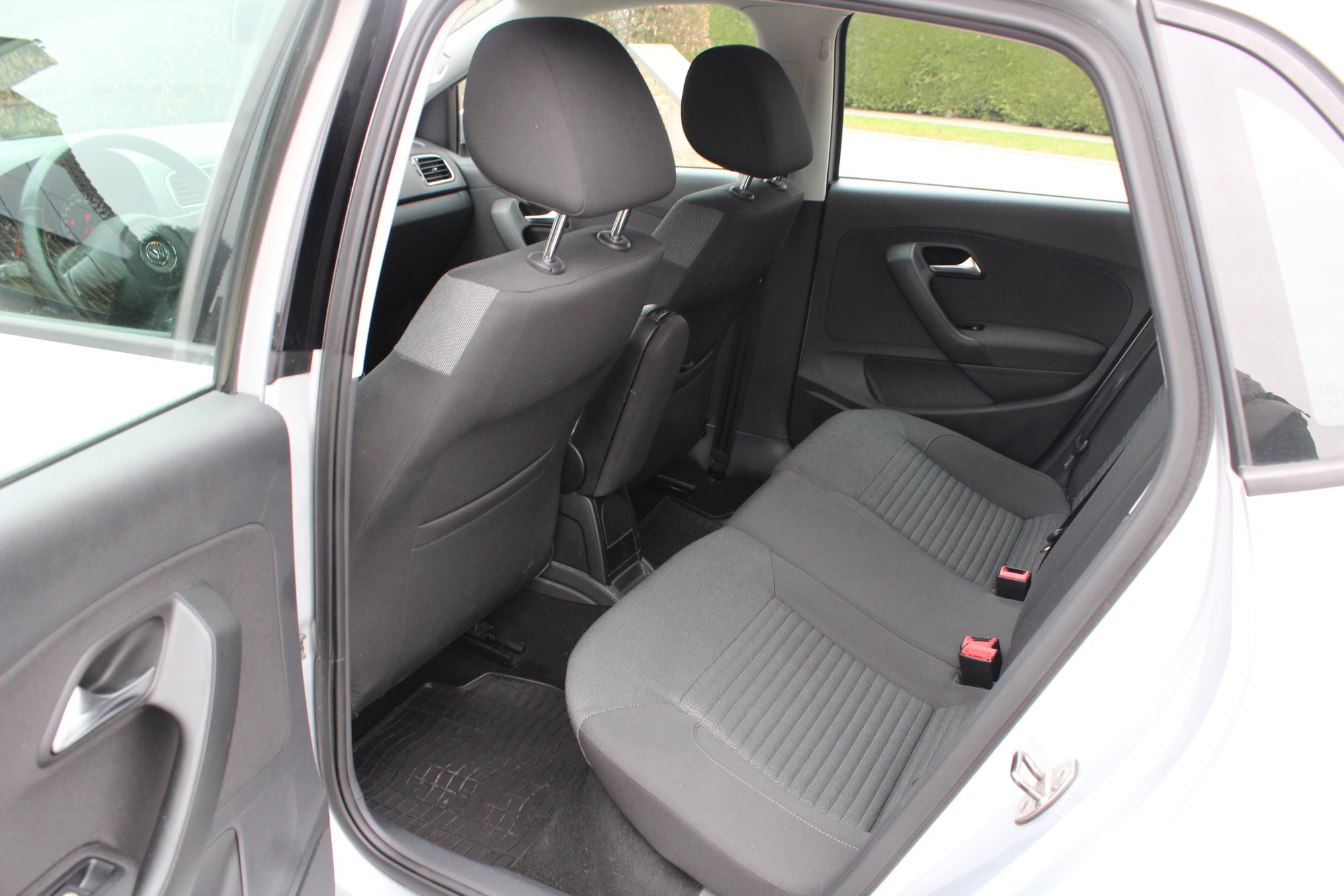 Volkswagen Polo - foto 8