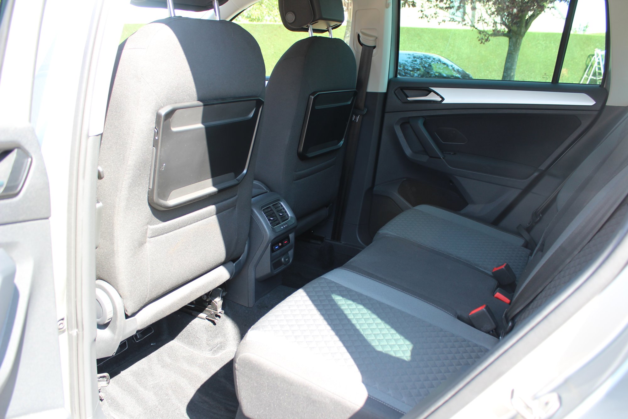 Volkswagen Tiguan - foto 16